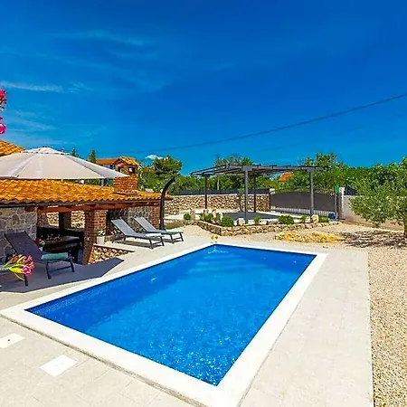 Depicolo Comfortable Krk Town