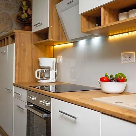 Depicolo Comfortable 2* Krk Town