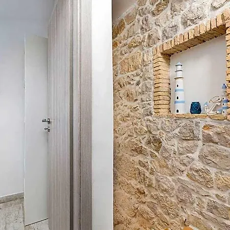 Depicolo Comfortable 2* Krk Town