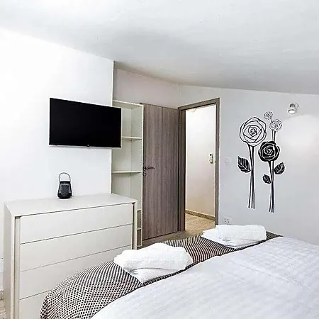 Hotel Depicolo Comfortable